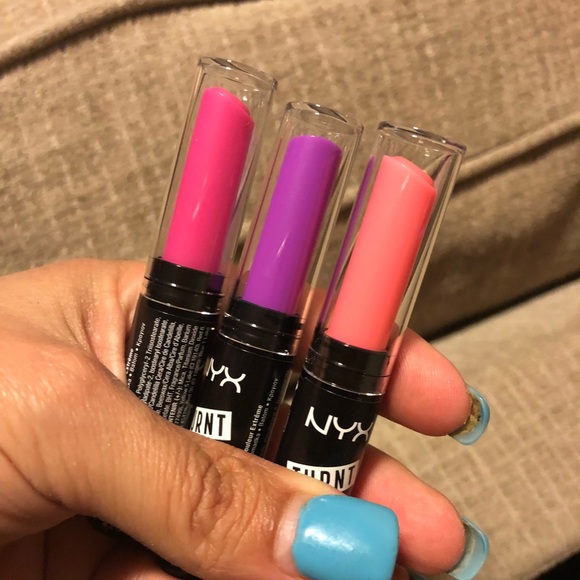 nyx turnt up lipstick